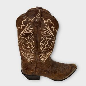 Ariat Heritage Womens 9.5 
Leather 10005920 Western J Toe
Wingtip Cowboy Boots